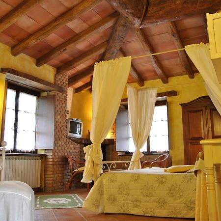 Le Macine Del Confluente Bed & Breakfast Badalucco Cameră foto