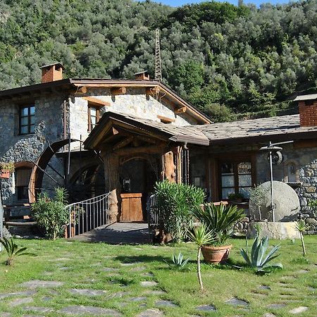 Le Macine Del Confluente Bed & Breakfast Badalucco Exterior foto