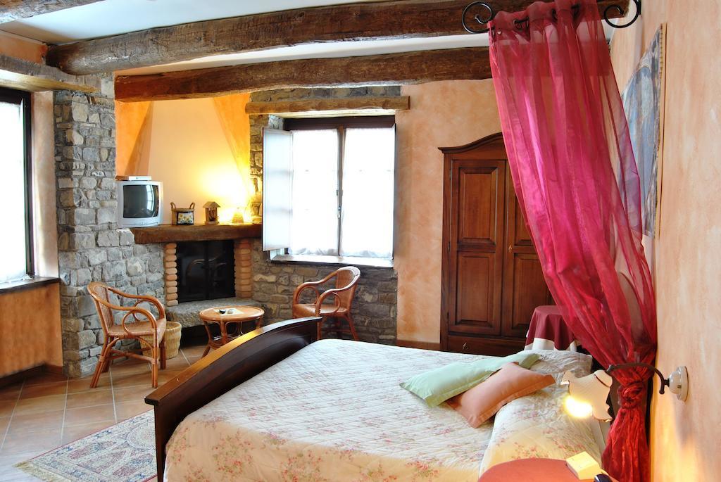 Le Macine Del Confluente Bed & Breakfast Badalucco Exterior foto