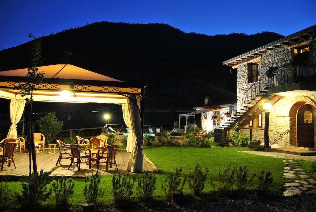 Le Macine Del Confluente Bed & Breakfast Badalucco Exterior foto