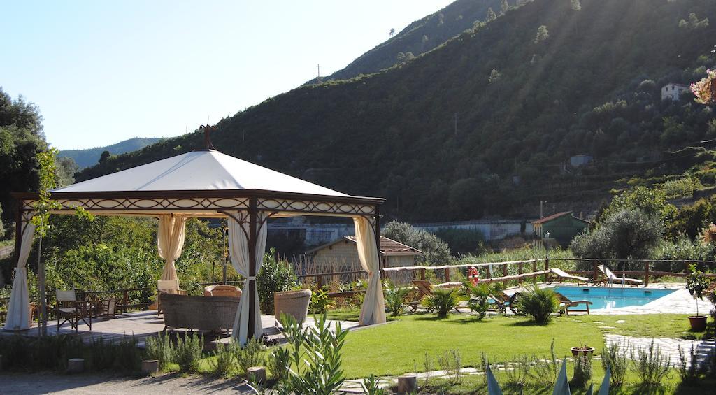 Le Macine Del Confluente Bed & Breakfast Badalucco Exterior foto