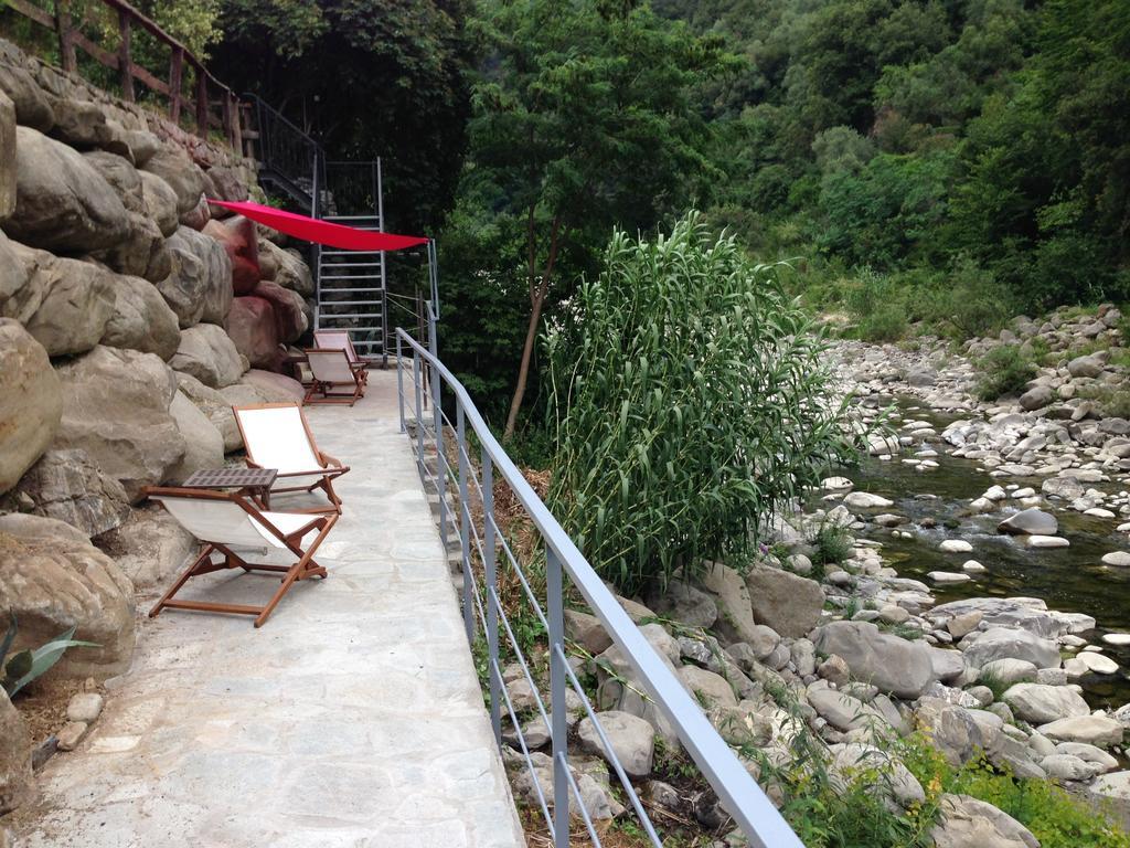 Le Macine Del Confluente Bed & Breakfast Badalucco Exterior foto